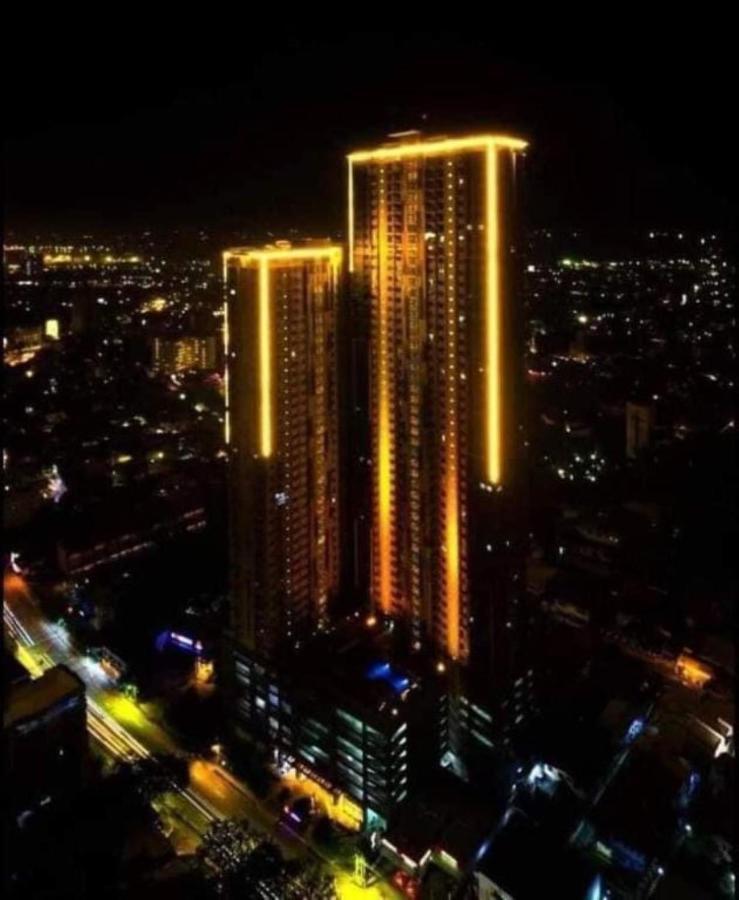 Horizon 101 A10 Shortwalk Robinson'S Mall + Free Wifi+ Netflix Cebu Dış mekan fotoğraf